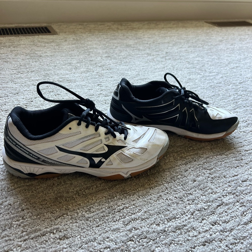 Mizuno Volleyball Shoes